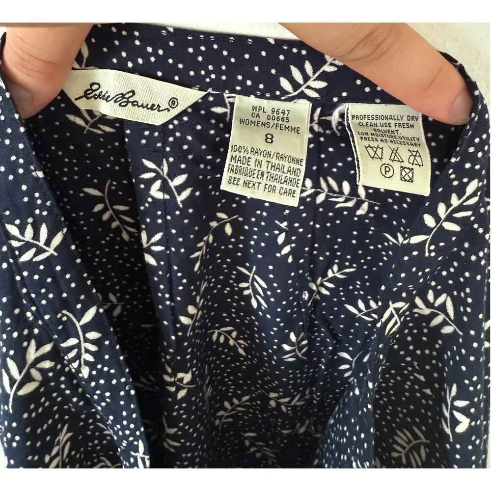 Eddie Bauer Navy Blue Leaf Print Midi Button Skirt Size 8 Vintage Cottage Retro